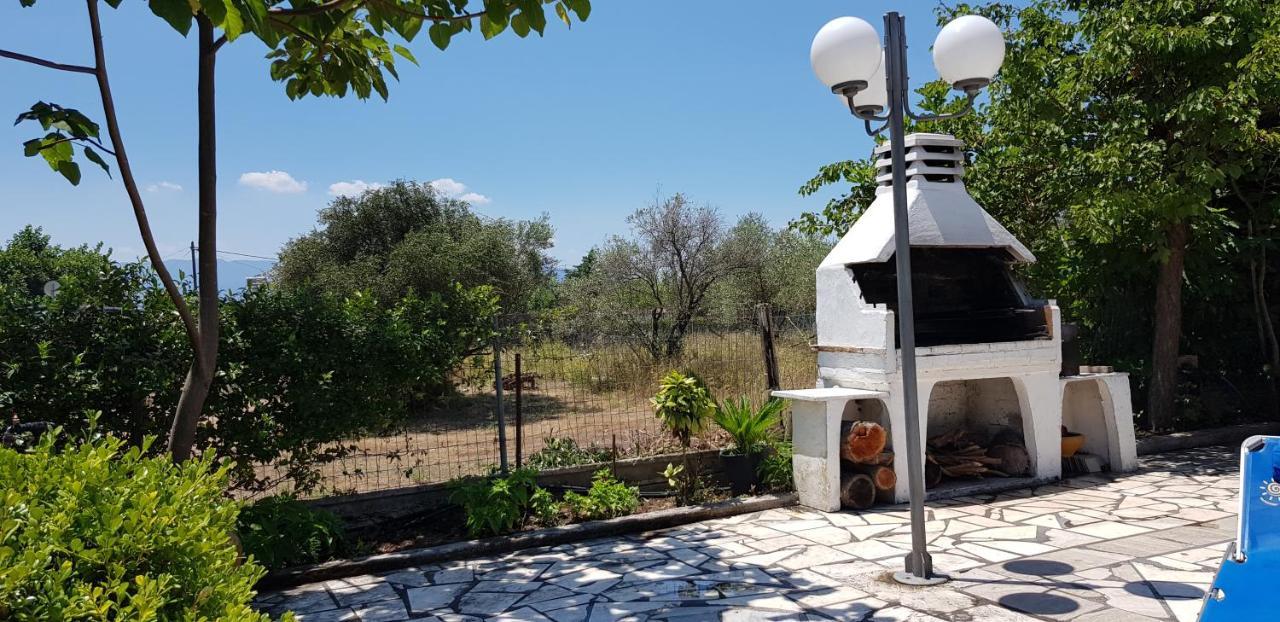 Country House By The Sea !!! Vila Karavómilos Exterior foto