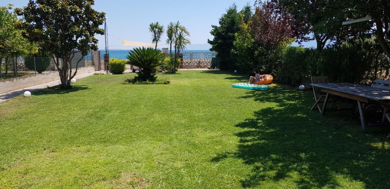 Country House By The Sea !!! Vila Karavómilos Exterior foto