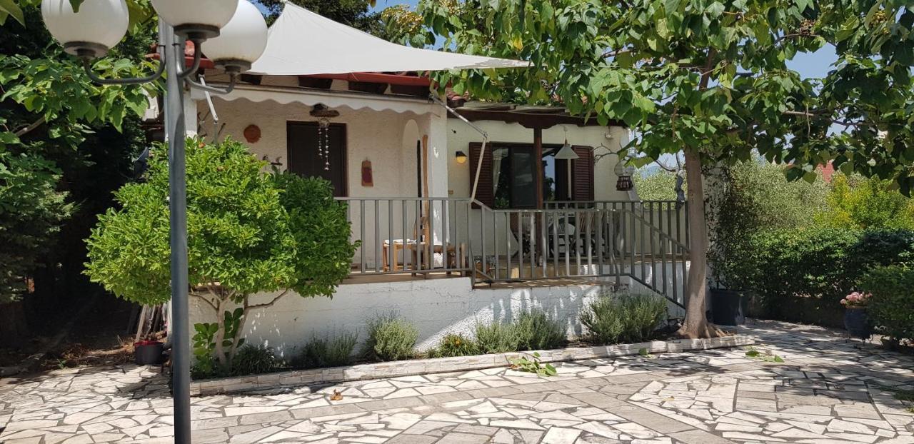 Country House By The Sea !!! Vila Karavómilos Exterior foto