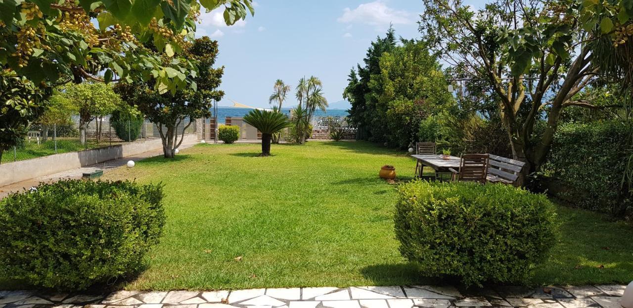 Country House By The Sea !!! Vila Karavómilos Exterior foto