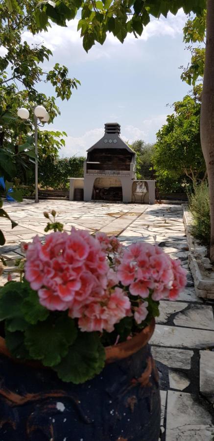Country House By The Sea !!! Vila Karavómilos Exterior foto
